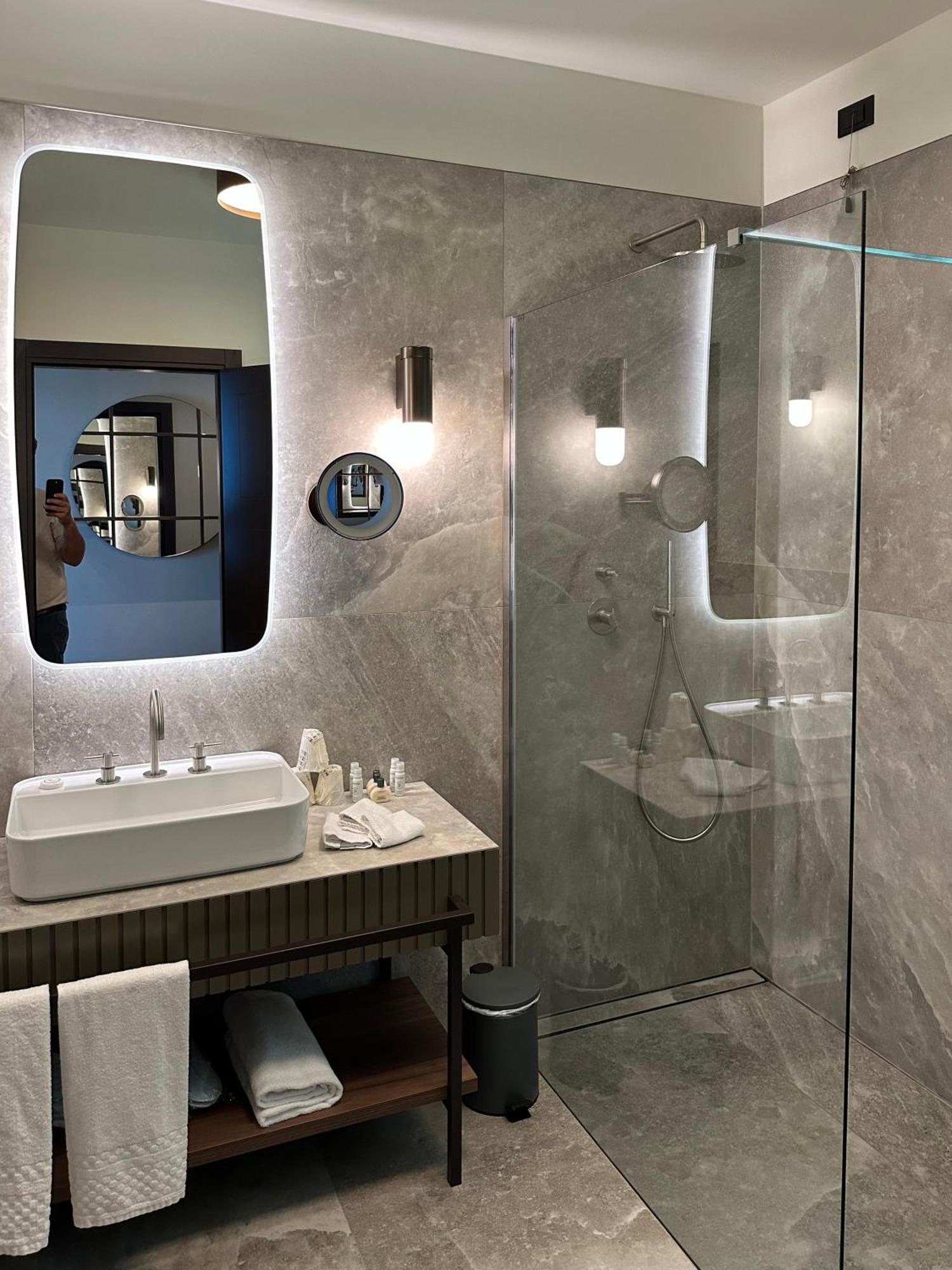 Aparthotel Maximilian 3*