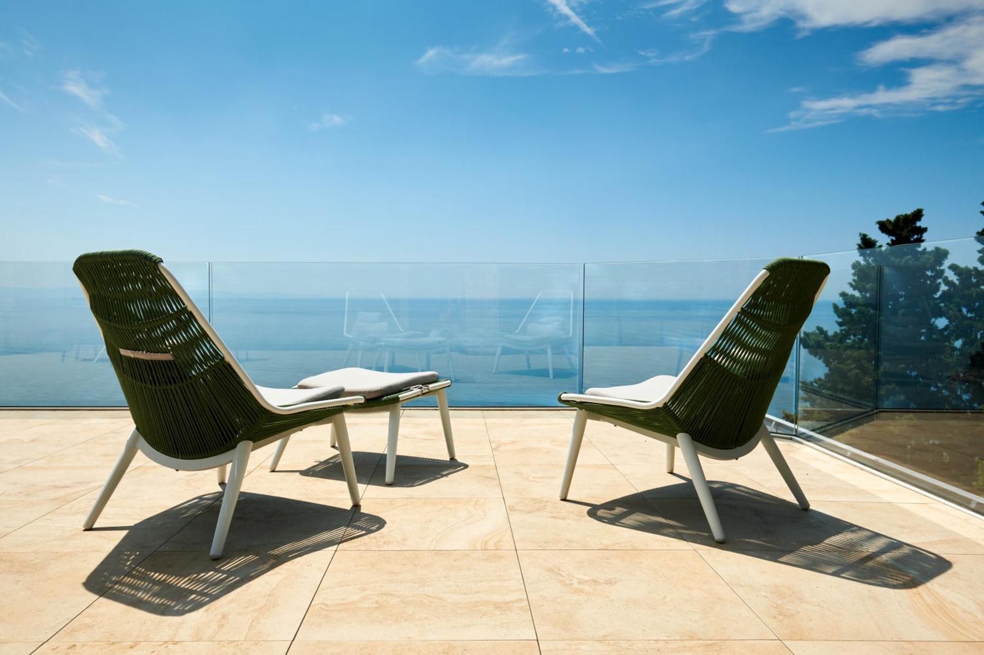 Maximilian Aparthotel 3*